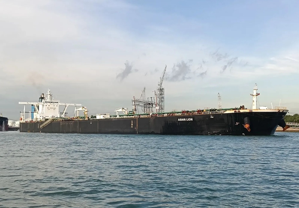 Oil Tanker